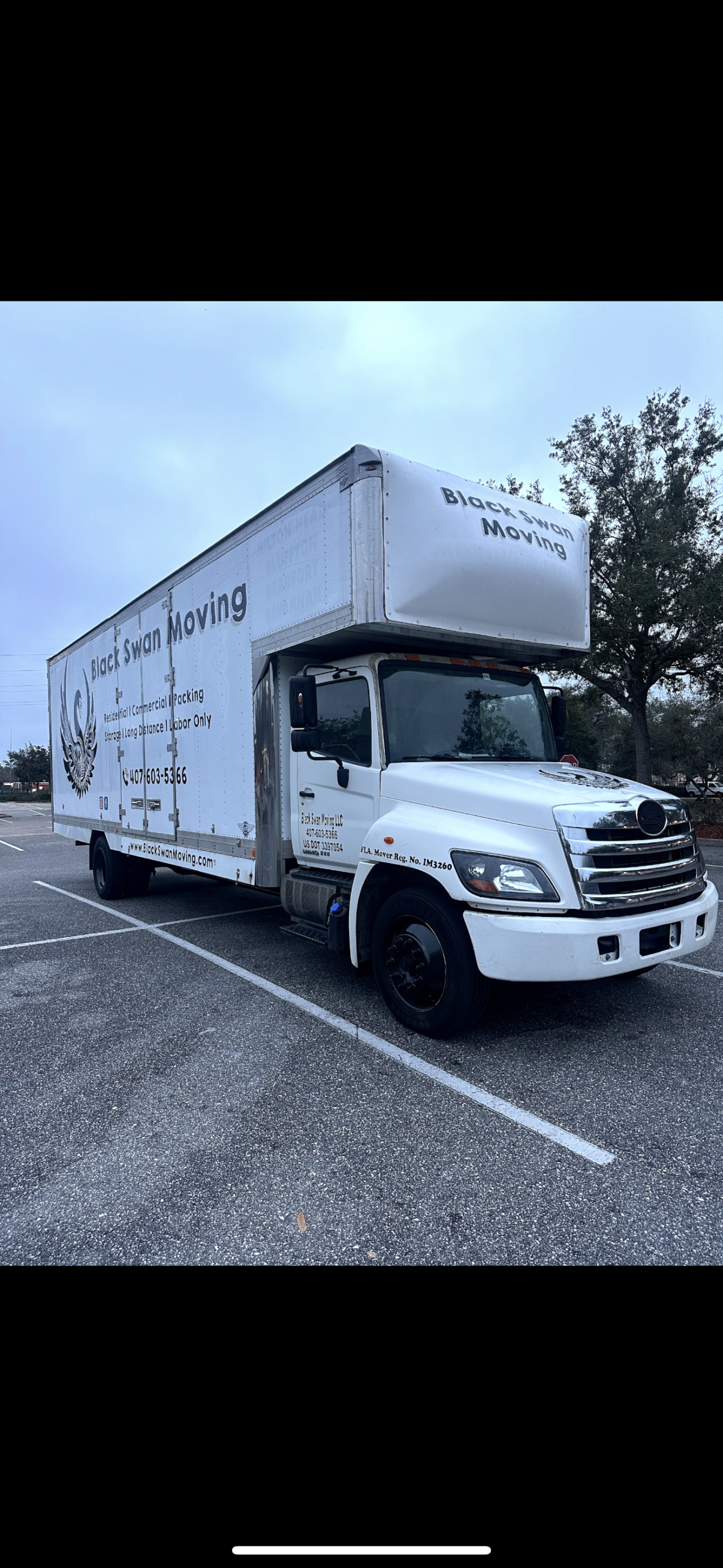 Black Swan Moving truck ready for a Central Florida move